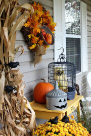 Transitioning The Porch From Fall To Halloween - House of Hawthornes
