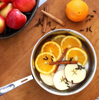 Apple Cider Stovetop Potpourri (Fall Holiday Blend) - The Midwest Kitchen  Blog
