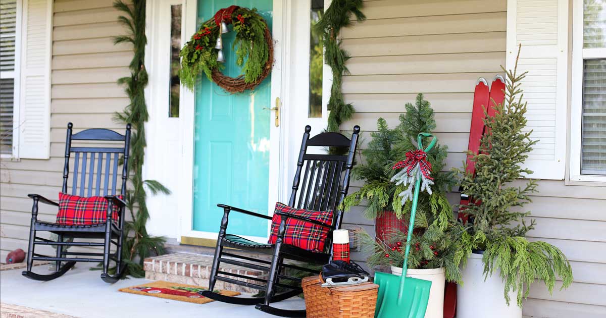 Nostalgic Christmas Porch Decorations - House of Hawthornes