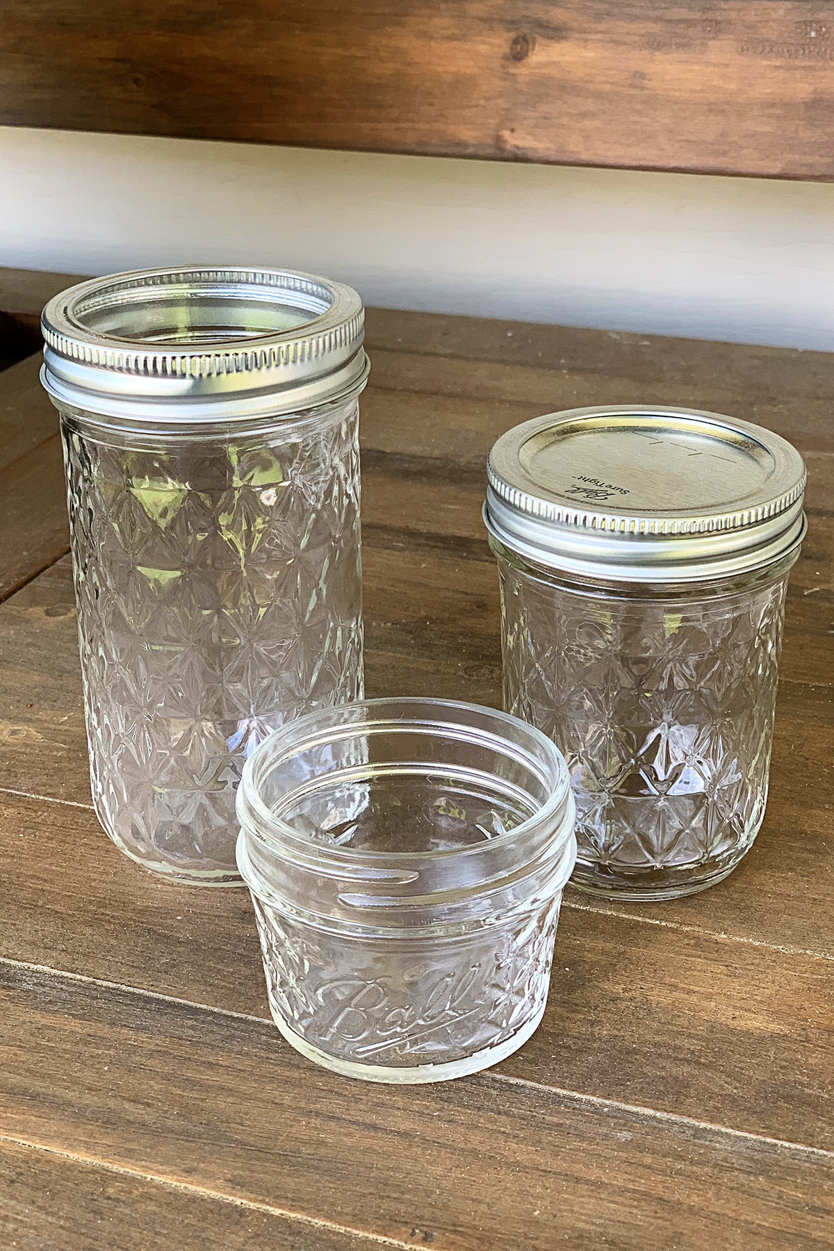 https://www.houseofhawthornes.com/wp-content/uploads/2021/10/repurposed-jelly-jars-5418.jpg